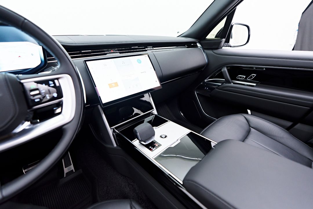 2025 Land Rover Range Rover