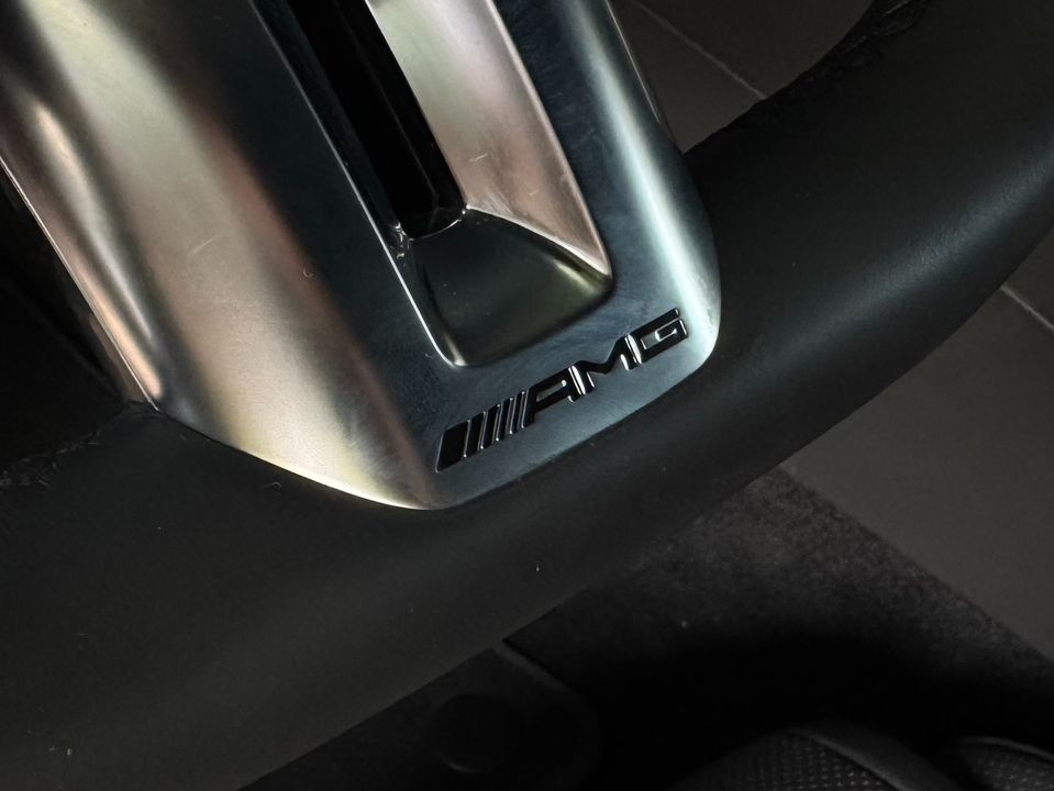2022 Mercedes-Benz SL 63
