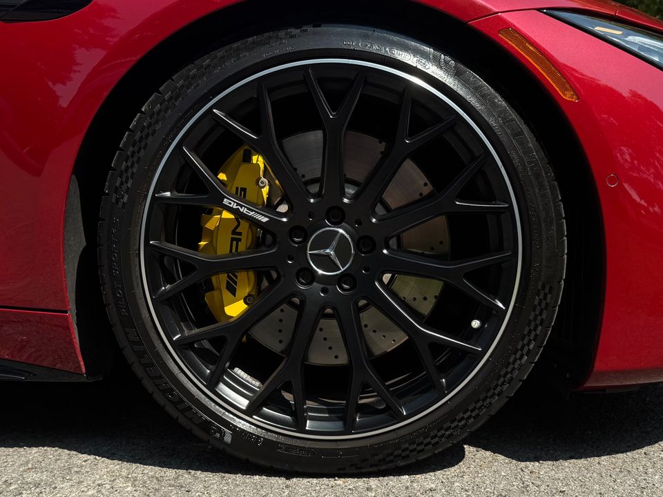2022 Mercedes-Benz SL 63