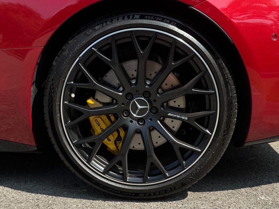 2022 Mercedes-Benz SL 63