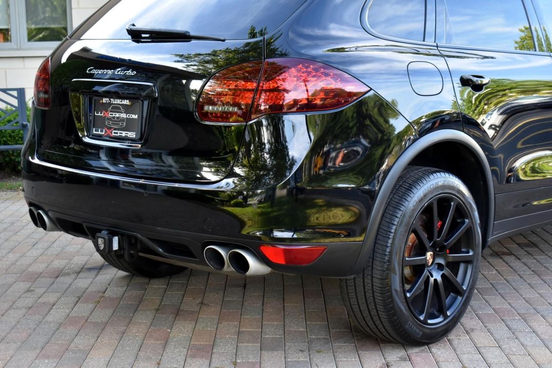 2014 Porsche Cayenne Turbo