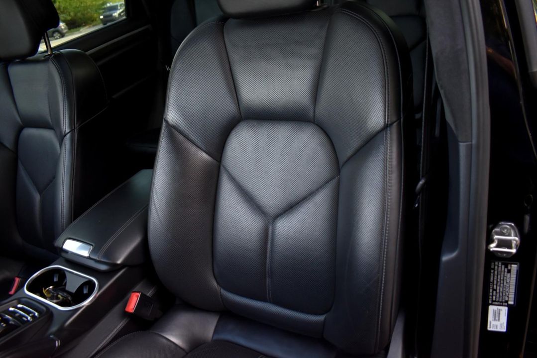2014 Porsche Cayenne Turbo