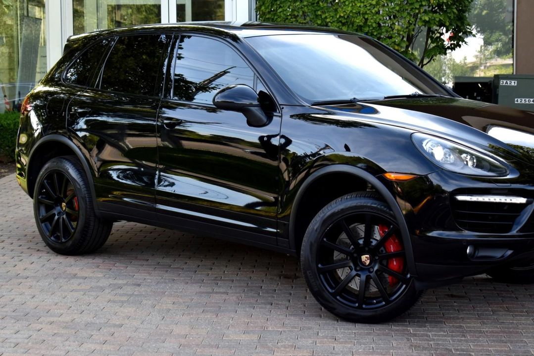 2014 Porsche Cayenne Turbo