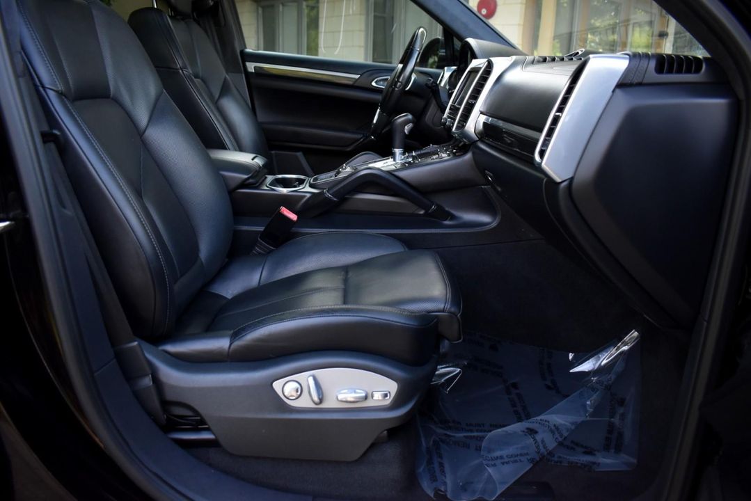 2014 Porsche Cayenne Turbo
