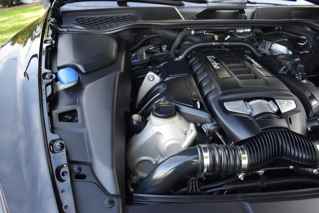 2014 Porsche Cayenne Turbo