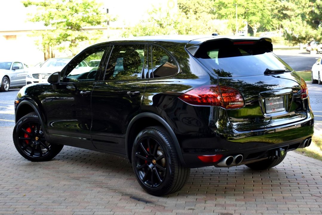 2014 Porsche Cayenne Turbo