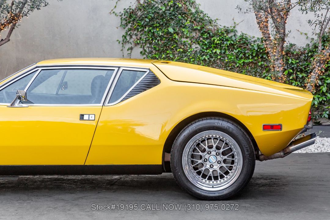1972 DeTomaso Pantera