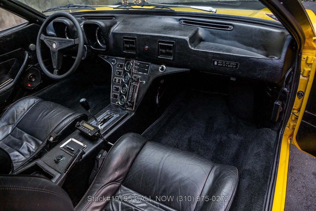 1972 DeTomaso Pantera