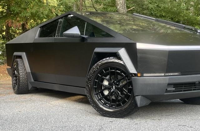 2024 Tesla Cybertruck