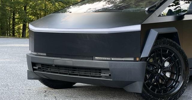 2024 Tesla Cybertruck