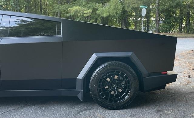 2024 Tesla Cybertruck