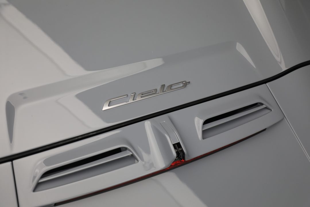 2023 Maserati MC20