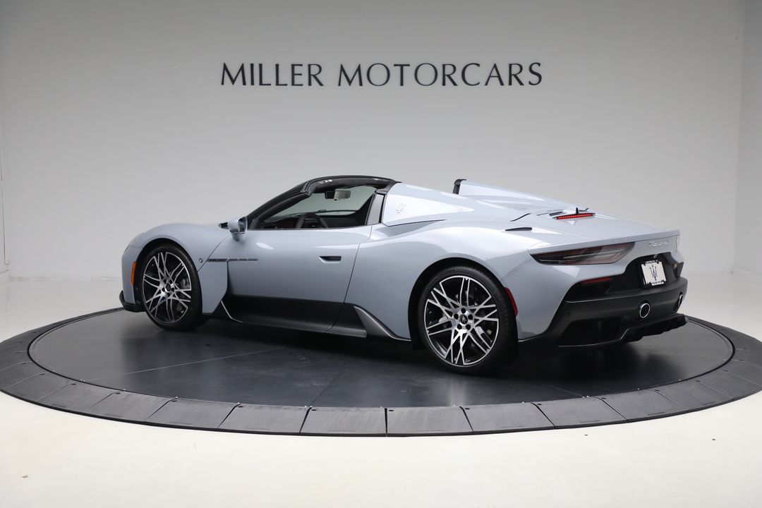 2023 Maserati MC20