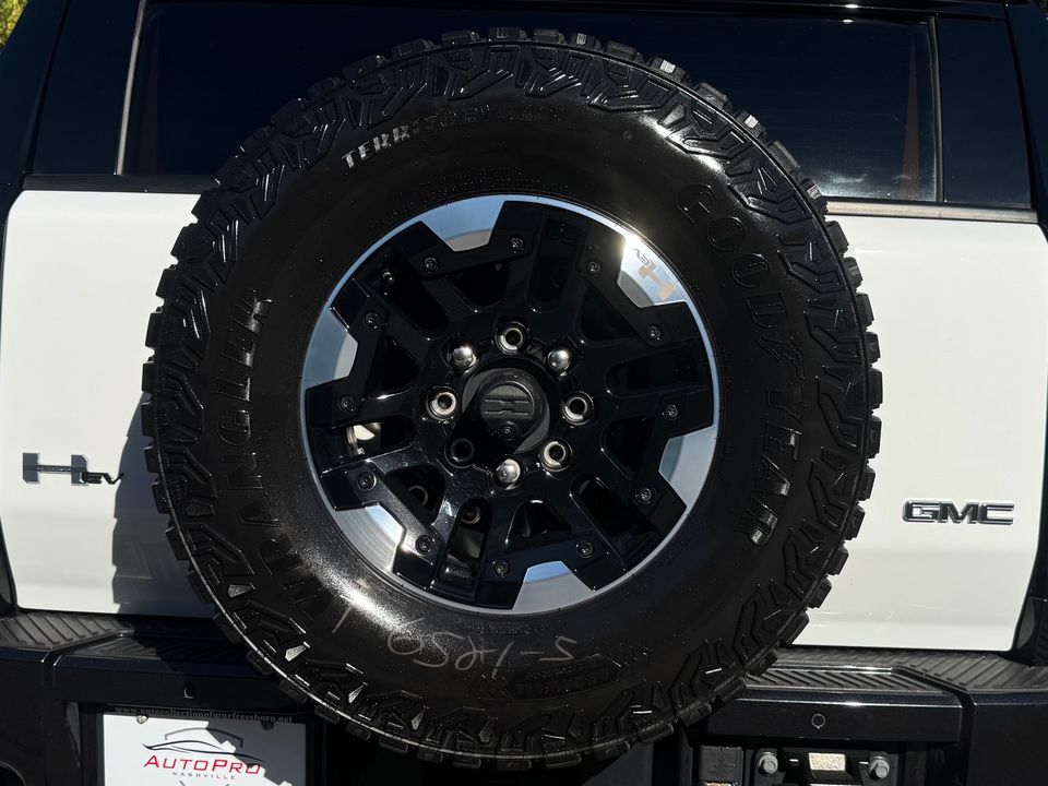 2025 GMC HUMMER EV