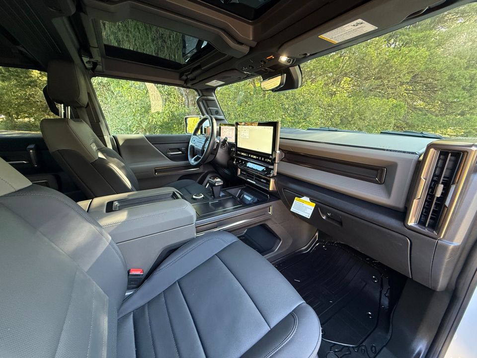 2025 GMC HUMMER EV