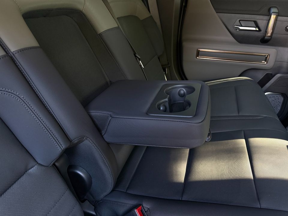 2025 GMC HUMMER EV
