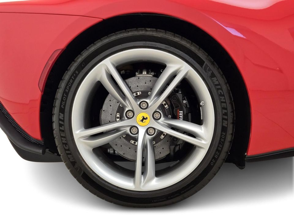 2022 Ferrari 296 GTB