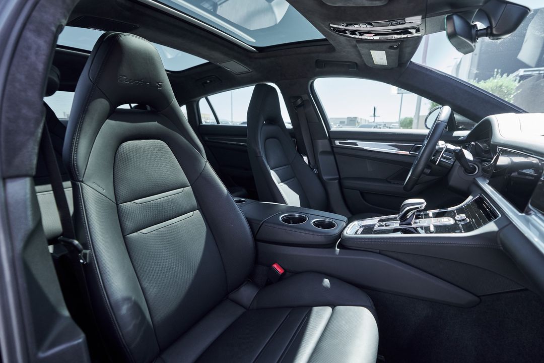 2022 Porsche Panamera