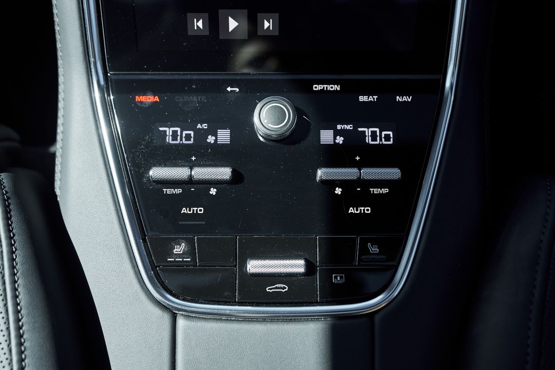 2022 Porsche Panamera