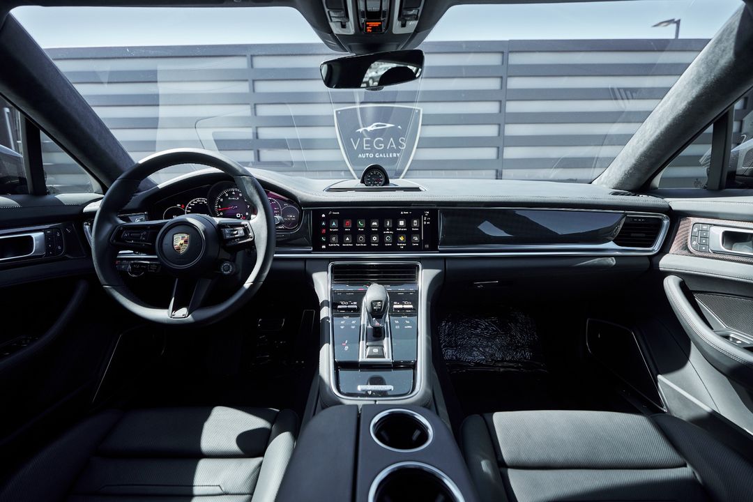 2022 Porsche Panamera