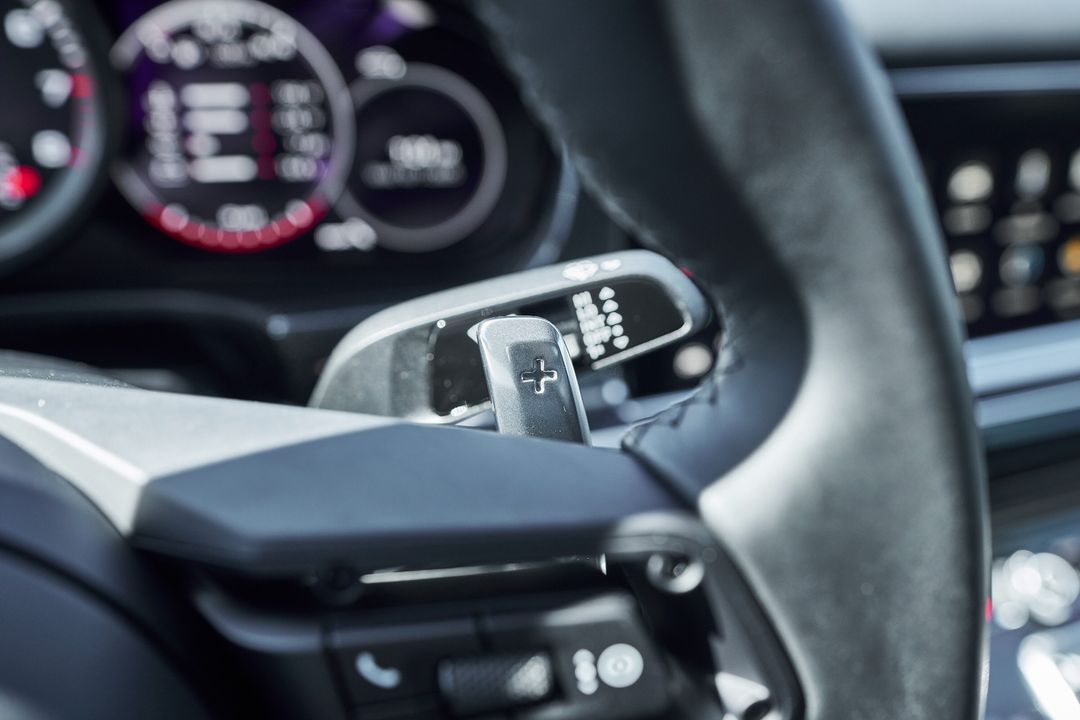 2022 Porsche Panamera