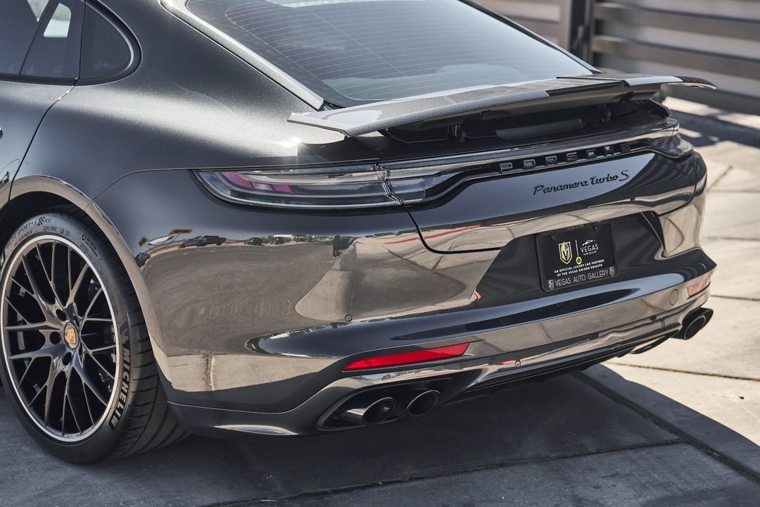 2022 Porsche Panamera