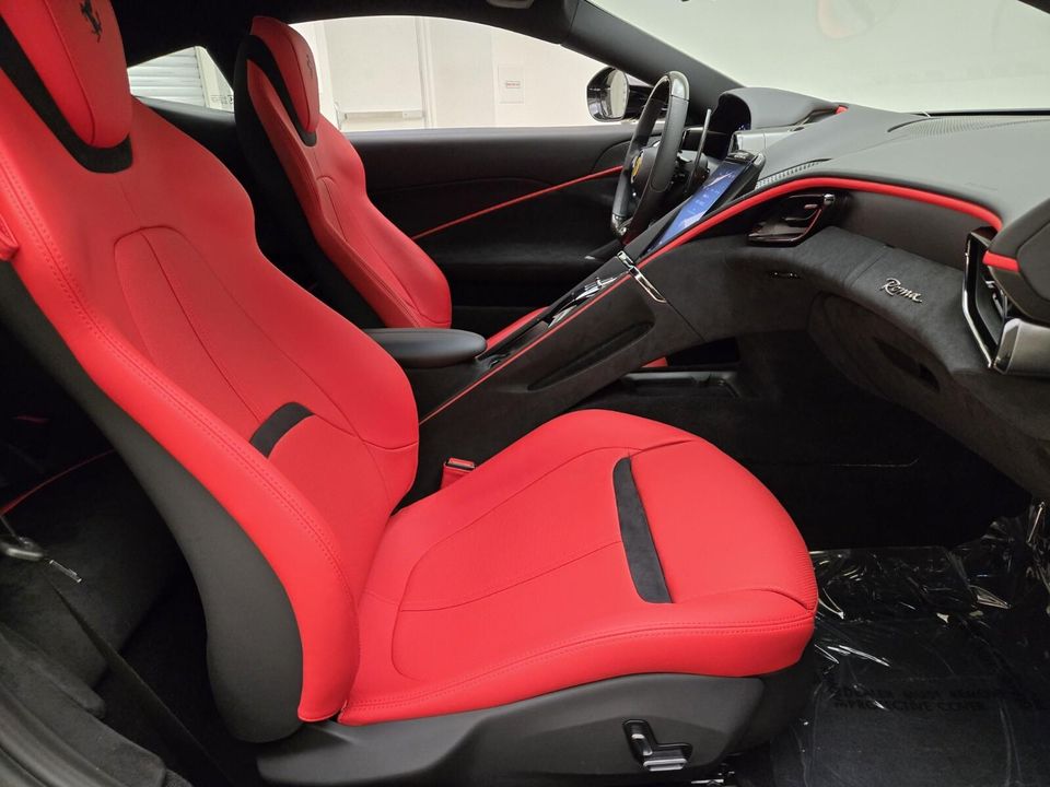 2024 Ferrari Roma