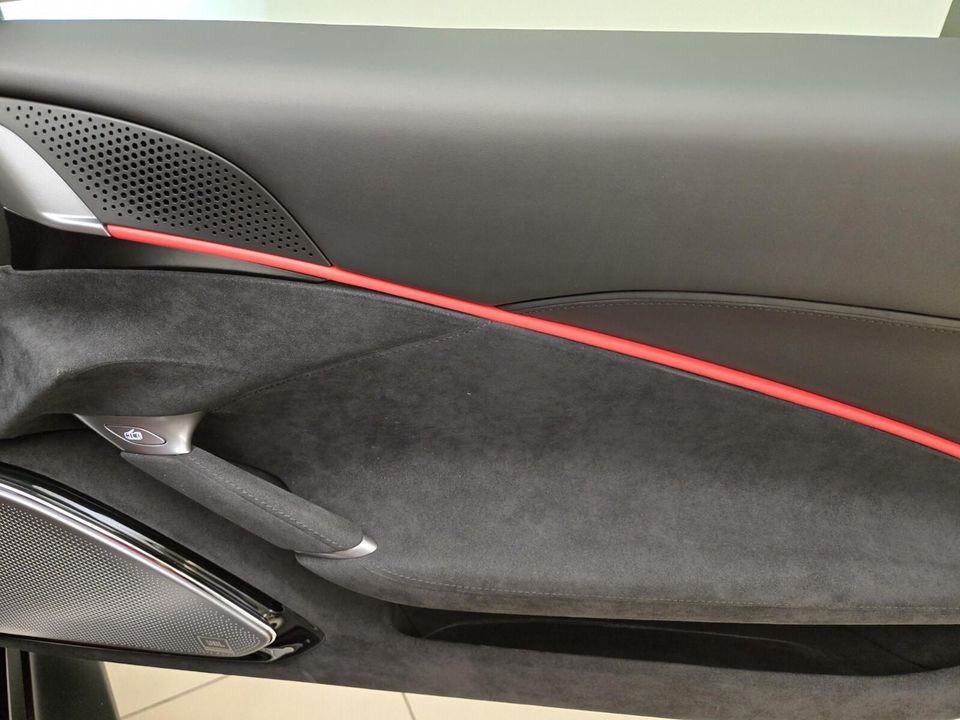 2024 Ferrari Roma