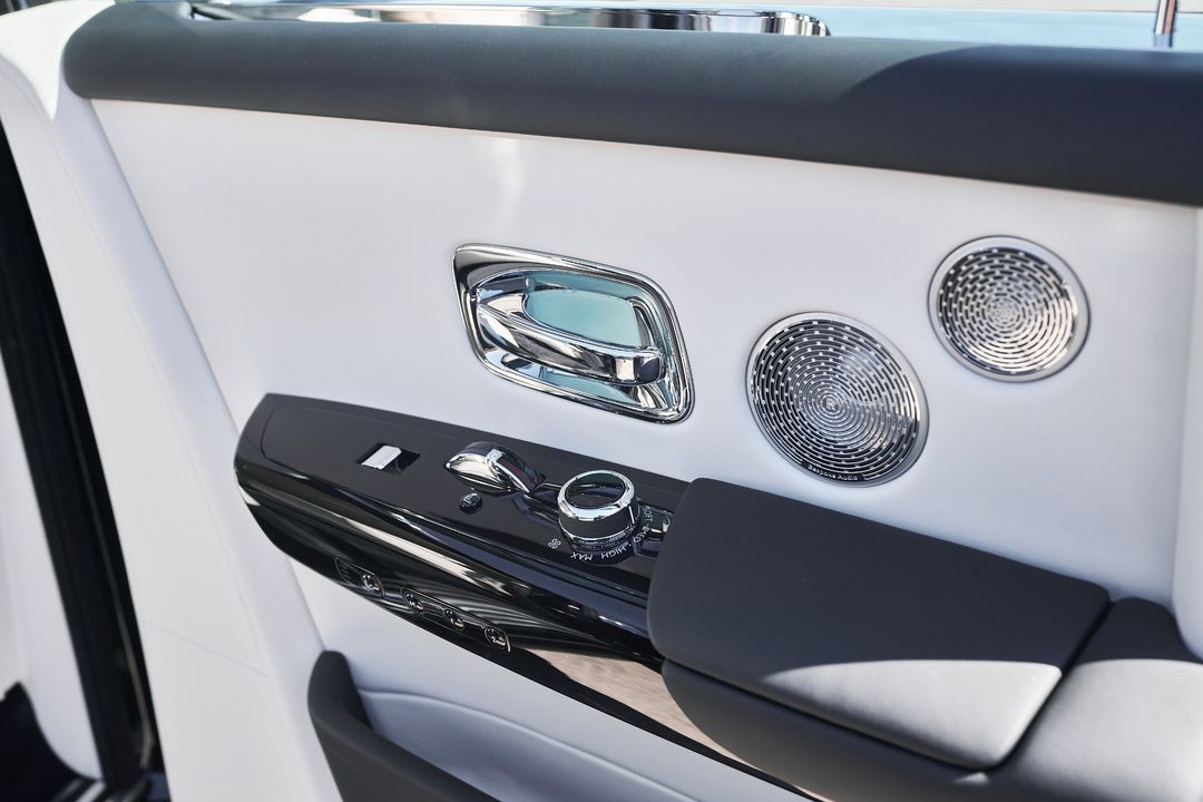 2025 Rolls-Royce Phantom