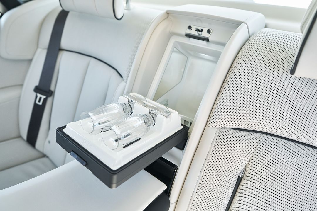 2025 Rolls-Royce Phantom