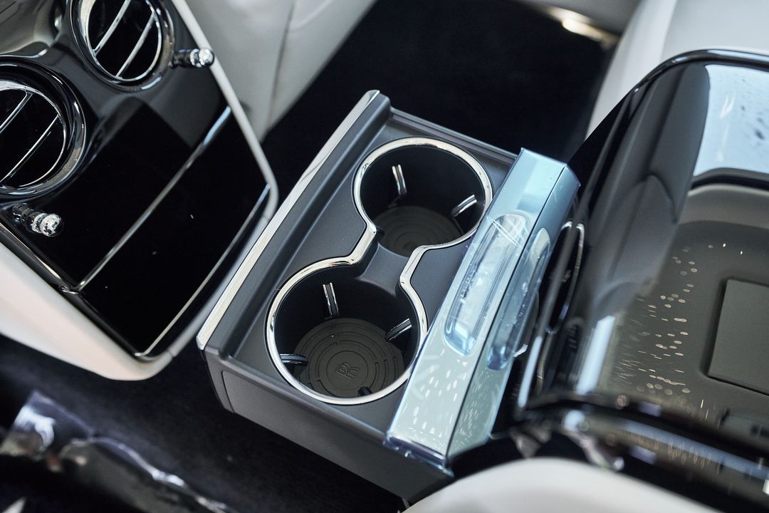 2025 Rolls-Royce Phantom