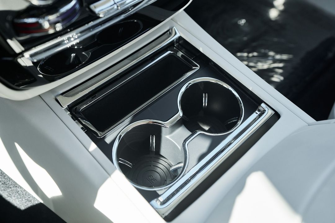 2025 Rolls-Royce Phantom