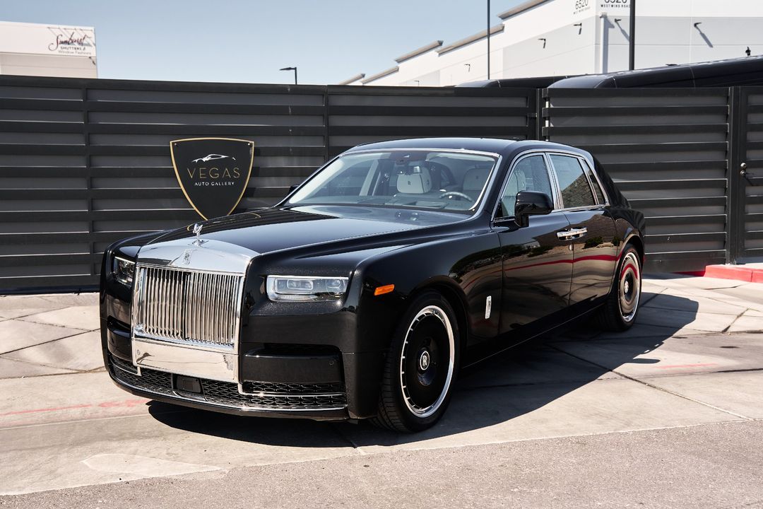 2025 Rolls-Royce Phantom
