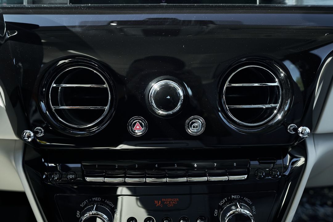 2025 Rolls-Royce Phantom
