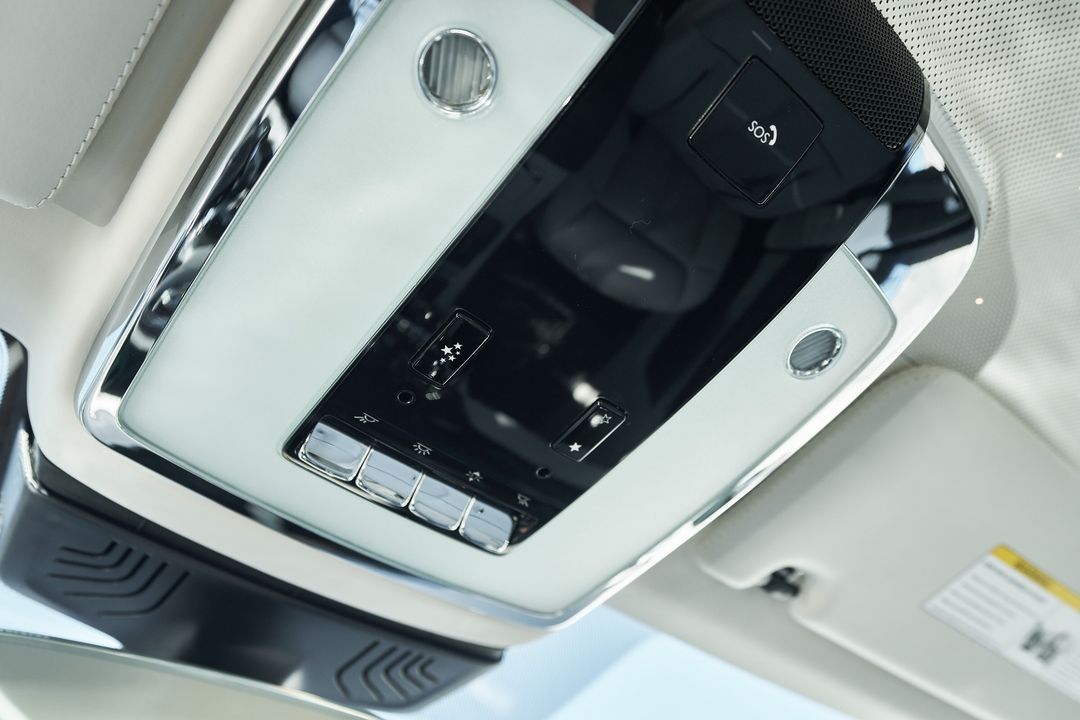 2025 Rolls-Royce Phantom
