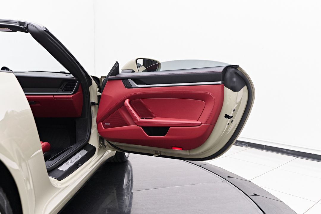 2022 Porsche 911