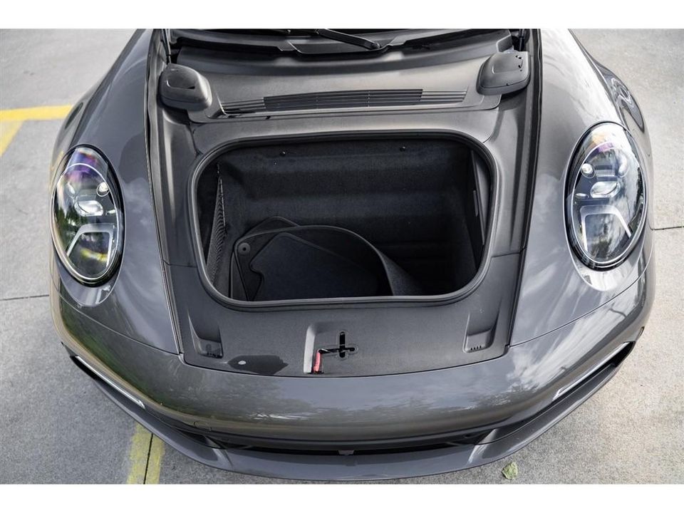 2021 Porsche 911