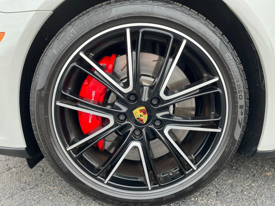 2018 Porsche Panamera