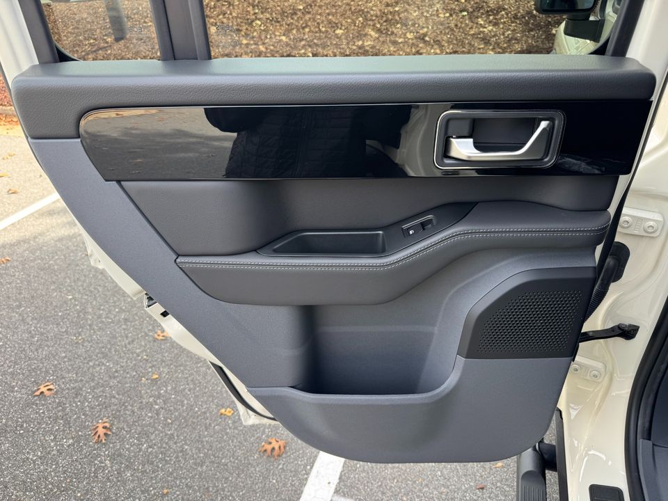 2024 INEOS Grenadier Station Wagon Fieldmaster Edition 4x4