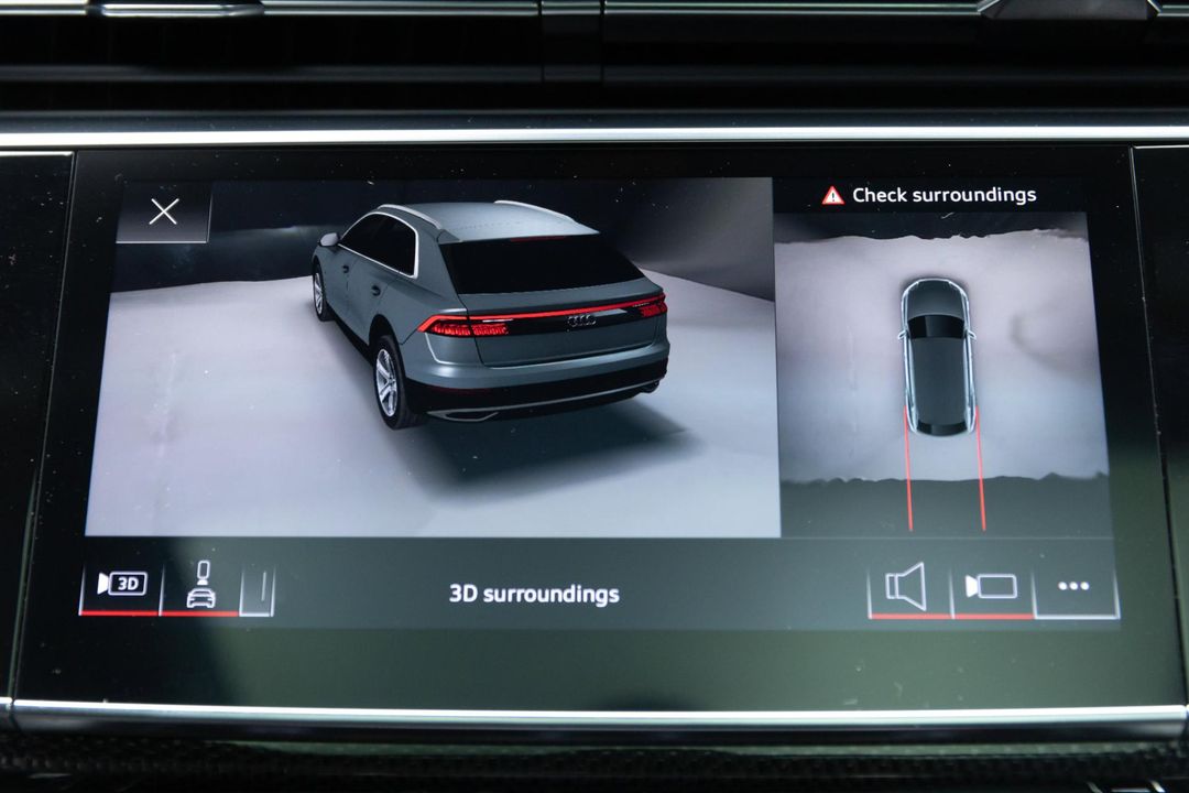 2023 Audi SQ8