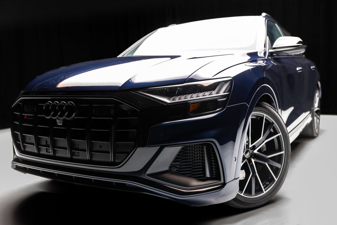 2023 Audi SQ8