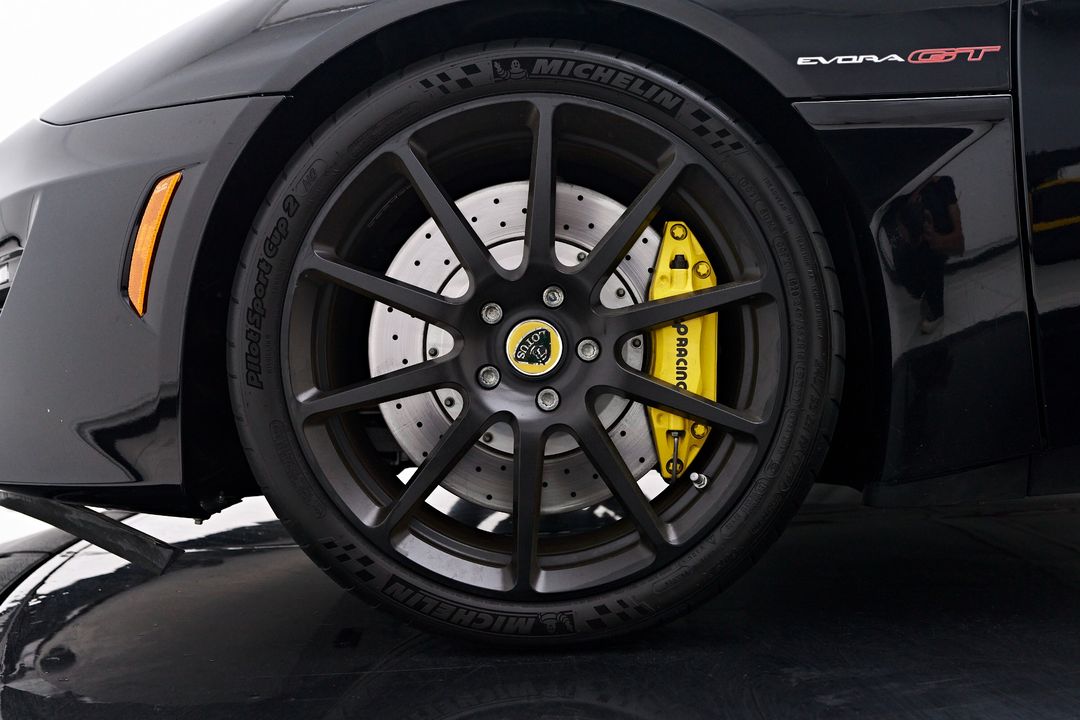 2021 Lotus Evora