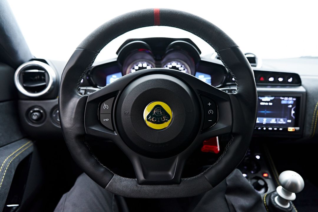 2021 Lotus Evora