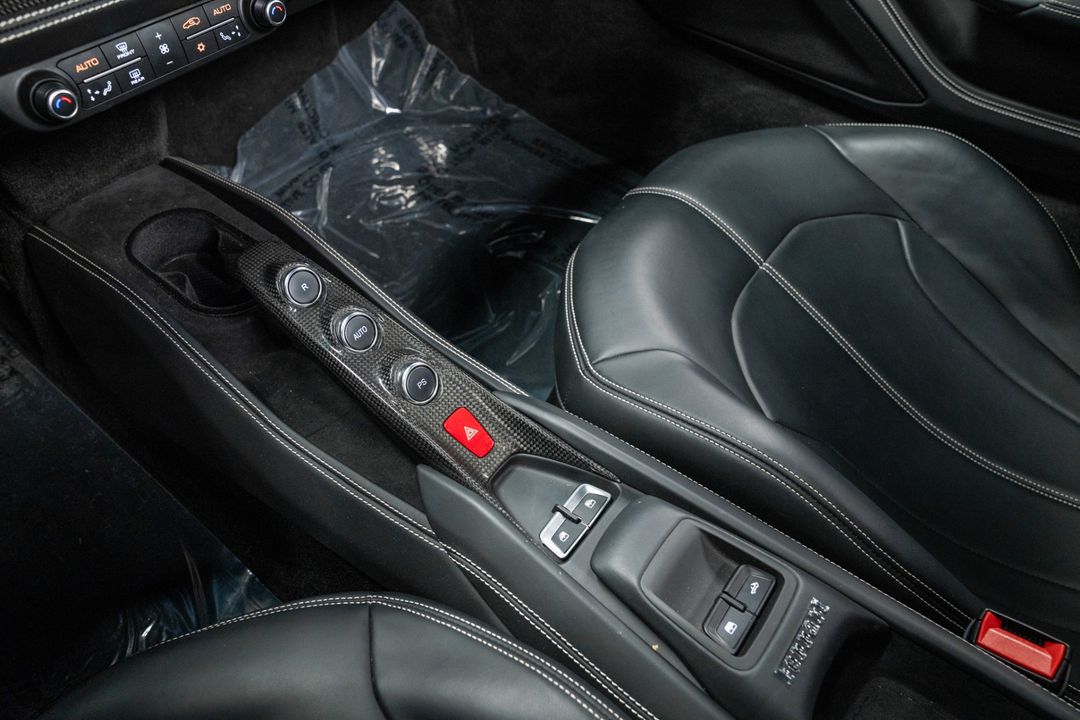 2021 Ferrari F8 Spider