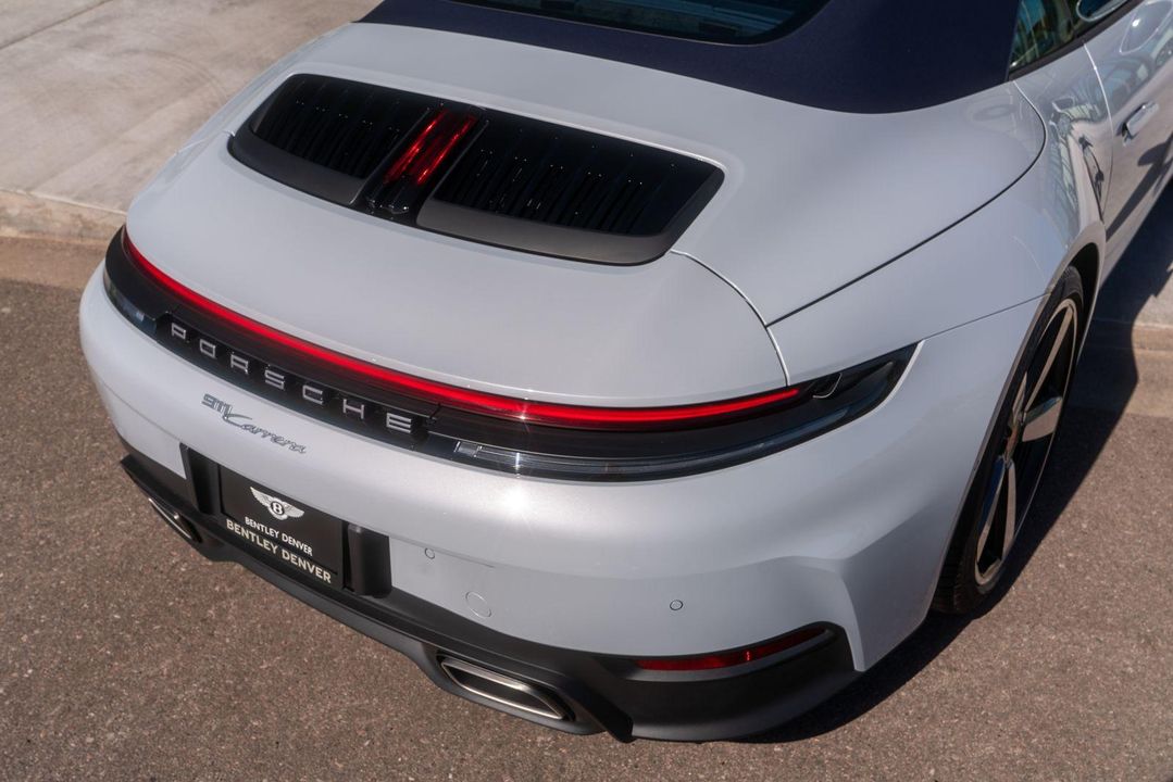 2025 Porsche 911
