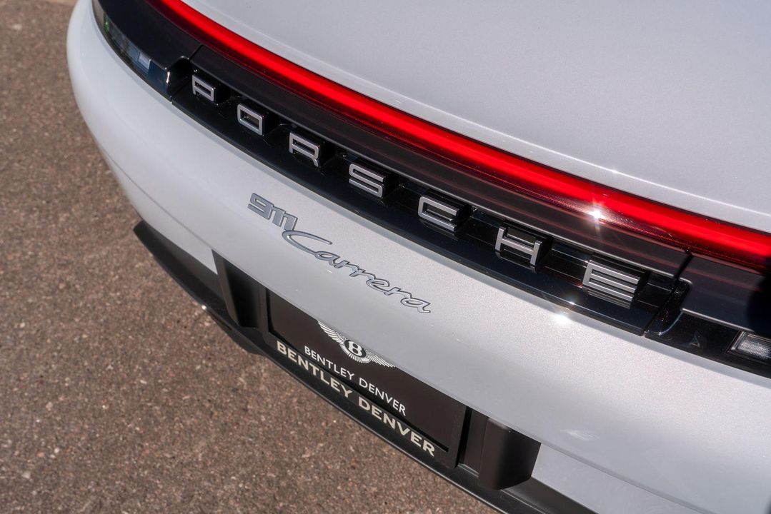 2025 Porsche 911