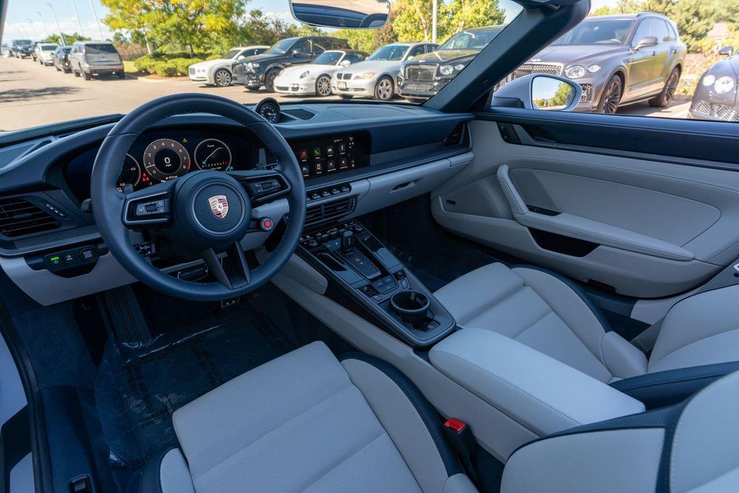 2025 Porsche 911