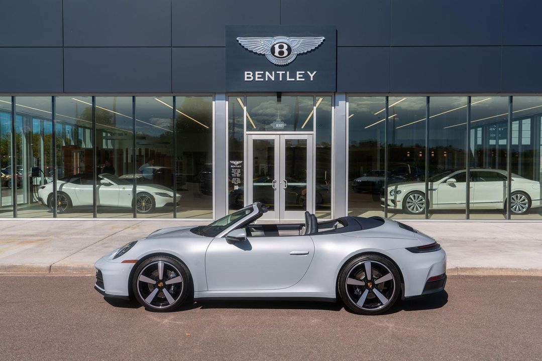 2025 Porsche 911