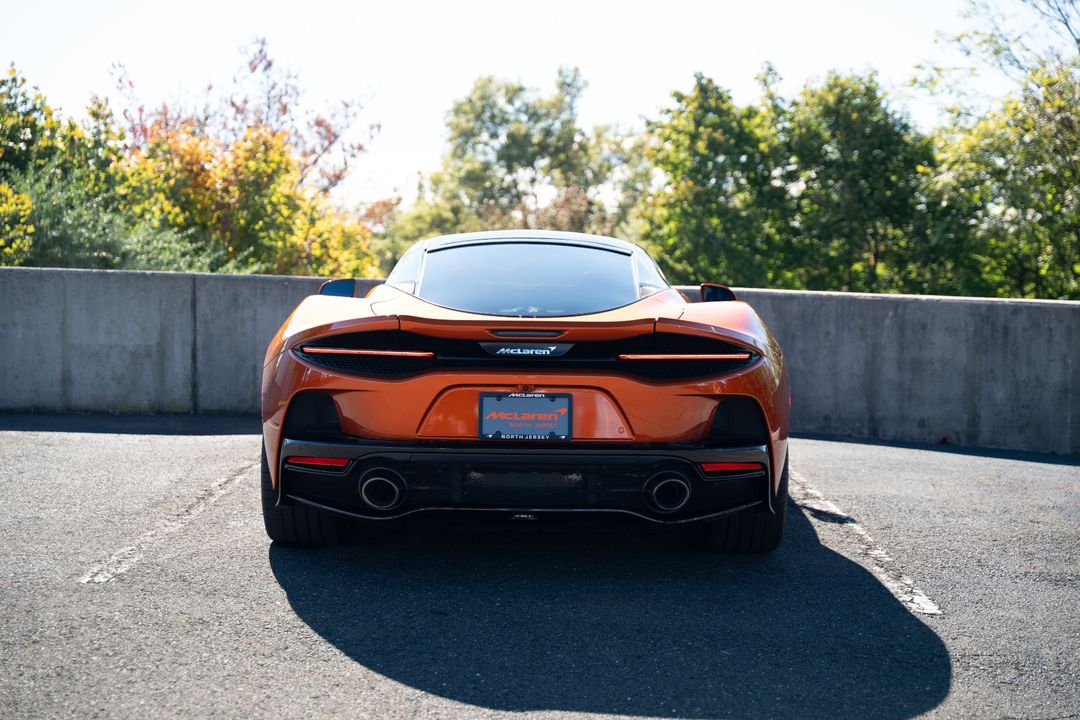 2021 McLaren GT