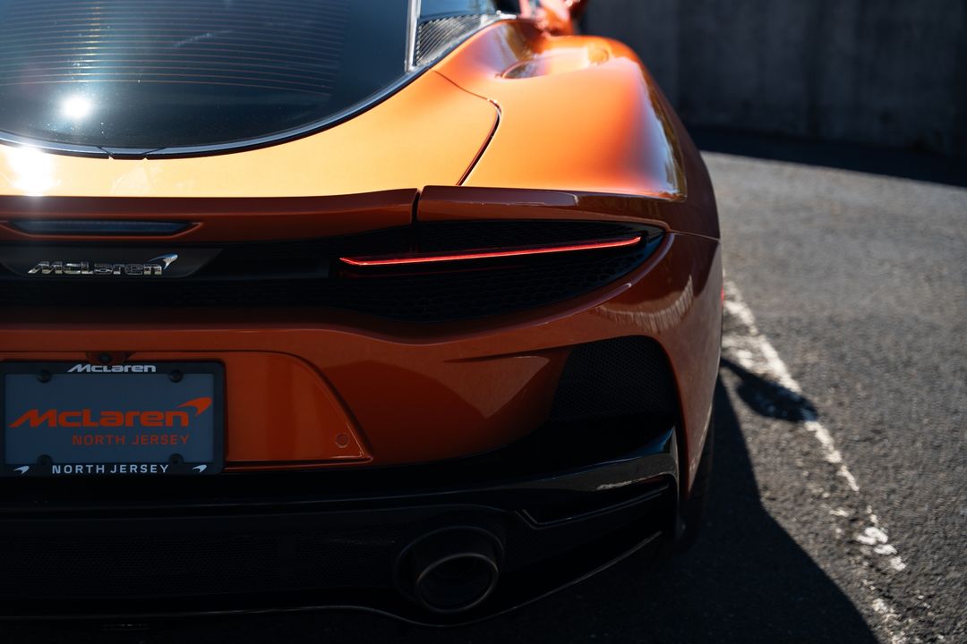 2021 McLaren GT